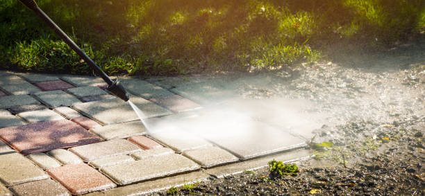 Professional Pressure Washing Services in Elwood, KS
